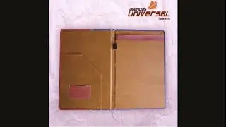 Modelos Carpetas, Y porta men&uacute;.