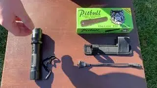 How to use the Pitbull 7&rdquo; Metal Flashlight (160 Lumens) stun device made of aircraft grade aluminum.