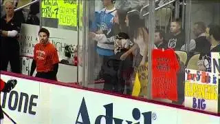 Claude Giroux fakes out Penguins fans