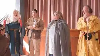 Pass the Tale: Weasels Are Us - Ysabeau, Hildigunnr, Beatrice, & Tommaso