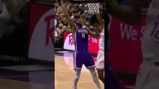MAURICE HARKLESS #dunks #nba #dunkhighlights #dunkhighlights #regularseason2022 #shorts #sacramento