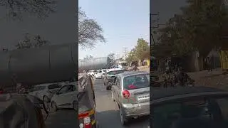 Truck mai airbags Q nai dete   #automobile #eicher #overloading #truck #rearloader #tippertrailer