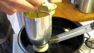 maid of honor donut maker - 