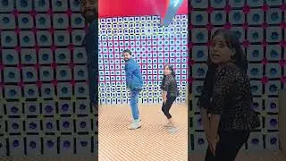 bhauji ke laika bole tenge tenge #viral #bollywood #dance #trending #shortsvideo #sursargam