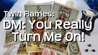 Twin Flames - He Thinks You're Really Hot 😁😍 Messages From Divine Masculine 01/08/2020