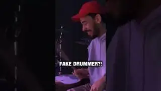 MIKE SHINODA?! Fake Drummer 😂 #MikeShinoda #LinkinPark #Drummer #FunnyMoment #Shorts