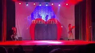 Moulin Rouge 🪭 - Taller de Montaje 