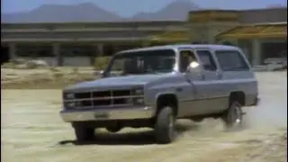 Рекламный ролик производителя лазерных дисков GMC Suburban 1983 года