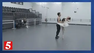 Behind the scenes as dancers prepare for Nashville&rsquo;s Nutcracker