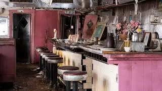 Abandoned Retro Train Car Diner | Frozen In Time