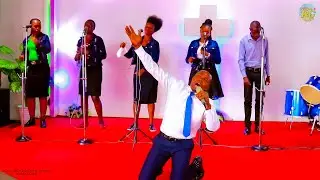 NANI KAMA WEWE LIVE PERFOMANCE BY @SAMWELNTABO AT CALVARY COVENANT CENTRE NYAMATARO