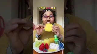 Asmr e mukbang: frutas e doces deliciosos #food #mukbang #asmr