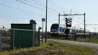 NS - SLT passing Keverdijk level crossing (2024-09-15)