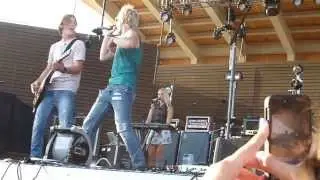 Cruisin' for a Bruisin' - R5 - Aurora