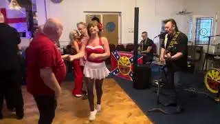 THE SUN RAYZ &bull; FROM A JACK TO A KING 🎶 (Halsey Masonic Hall, Cheshunt)
