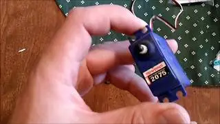 Traxxas Summit Upgrade Series...Part 2: Single Steering Servo (JX Servo PDI-HV5932MG)