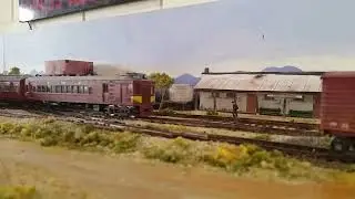 4.  Rail Motor idles through Curdimurka.