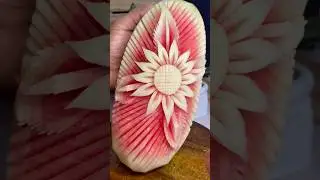 #простой способ сделать фруктовую резьбу 🍉Мастерство резьбы по арбузу #шорты #foodart #арбуз
