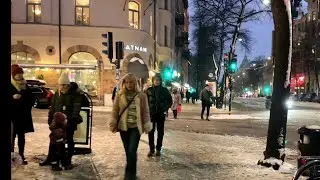 Stockholm Walks: Odengatan. Relaxing evening walk in snow.