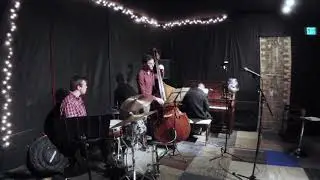 Thomas Linger - Barry's Bounce