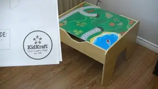 KidKraft  - 2 in 1 activity center