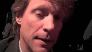 Causecast Correspondent Melissa Jun Rowley Interviews Jon Bon Jovi on the Summer of Service