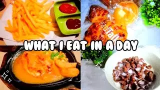 what i eat in a day! 🍜🍟 | seblak, french fries, grilled chicken, roti, cereals, etc // indonesia 🇮🇩