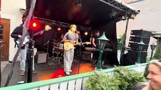 &Ouml;gonvr&aring;n - Majorna (LIVE at Shotluckan)