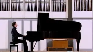 Й.Гайдн - Соната Ми минор (Андрей Андреев)