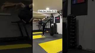 Can you reach the same height? 🫣 #kickboxing #kickboxingworkout #kickbox #kickboxinggirl #shorts