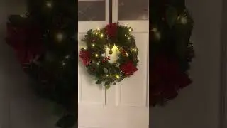 Pre-Lit 24 Inch Lighted Christmas Wreath