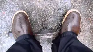 How to open a leg hold trap with long springs