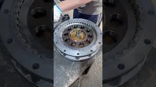 Precision Gear Assembly: Motor Reducer Gearbox in Action
