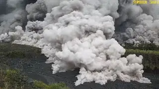 Mount Semeru eruption forces hundreds to flee their homes in Indonesia