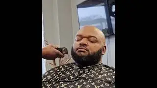 Teaching how to cut a beard