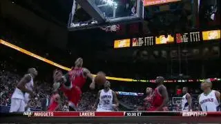 DERRICK ROSE AMAZING DUNK VS HAWKS! [HD] (1.05.10)