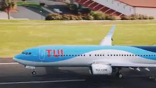 Madeira Funchal FNC airport landing with 3 spotting site