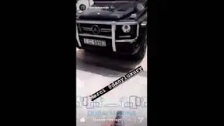 Vincent Queijo et sa copine Maddy Burciaga Arrive &agrave; DUBAI