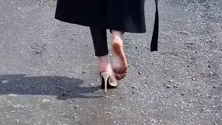 Alina lost her sexy shoe, one shoe walking, dirty foot walking, lost high heels walking (# 738)