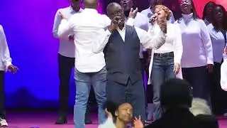 WOFLC Choir singing 