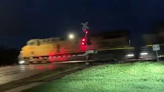 UP 6214 Manifest Train w/ SP Patch East, 3rd St. Railroad Crossing, Waterloo NE