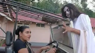 yaradu devvada dharavaahi 2012