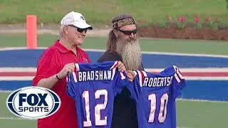 Bradshaw reunites with Duck Dynasty's Phil Robertson