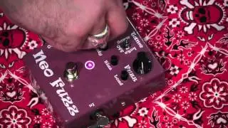 MI Effects NEO FUZZ guitar pedal demo with Gibson SG & Mojotone LERXST amp