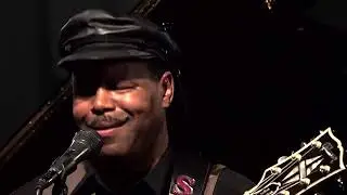 Blues with class and groove - 