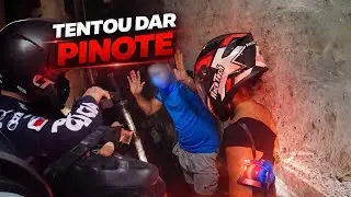 Deu fuga e se encurralou.