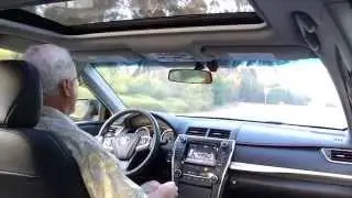 2015 Toyota Camry Hybrid | Test Drive | CarNichiWa.com