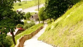 Veliuonos piliakalnių kompleksas / Veliuonos piliakalnis / Gedimino kapas (2012)