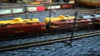 South African Railways 6e1 SAR ho model  2.wmv