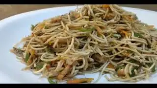 Chicken noodles #cooking #chinesefoods #chickennoodles#yt#shorts  #thesizzlingkitchen#chineserecipe